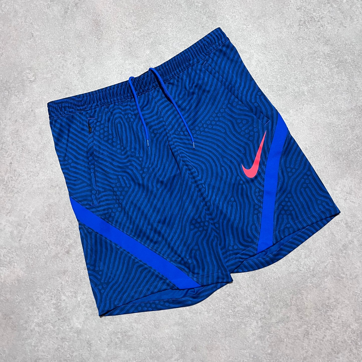 Nike Strike Shorts