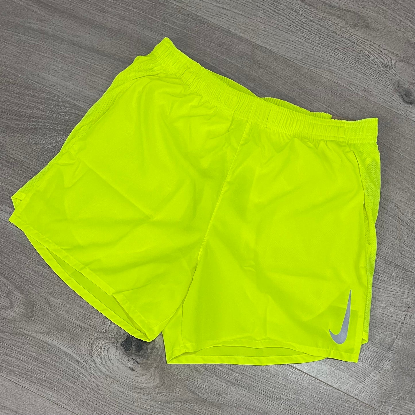 Nike 5” Challenger Shorts