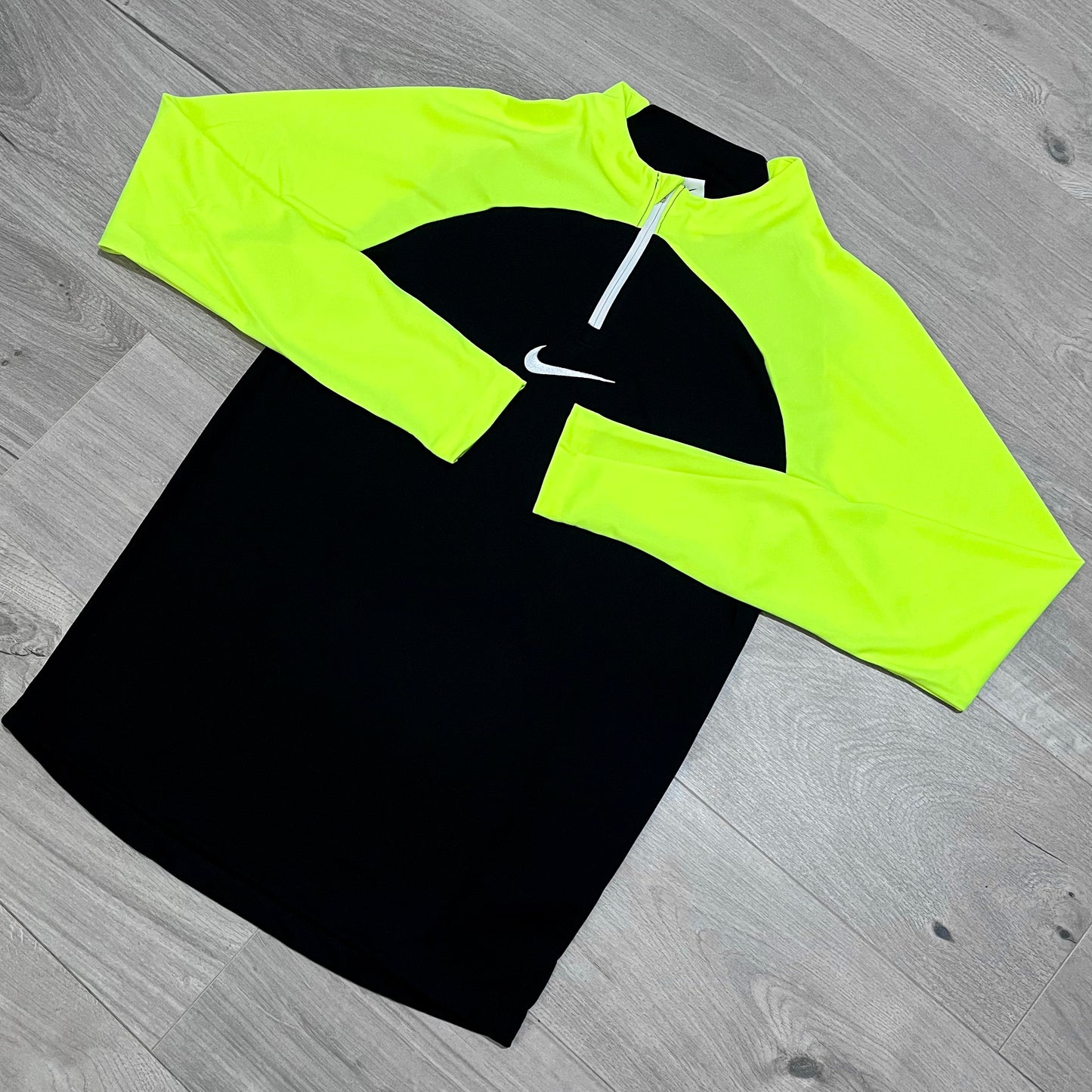 Nike Academy 22 Drill Top
